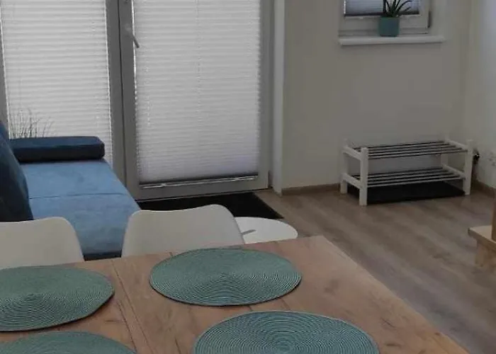 Marynarska 8 Apartamento